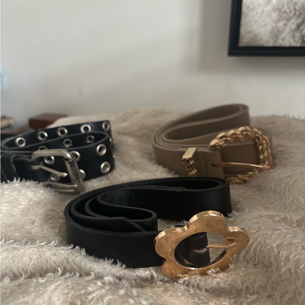 ✨free with bundlesBlack Leather Belt with Gold Floral Buckle - Women Accessories
